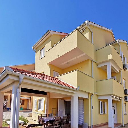 Apartments Pinta De Sol Cizici Exterior photo