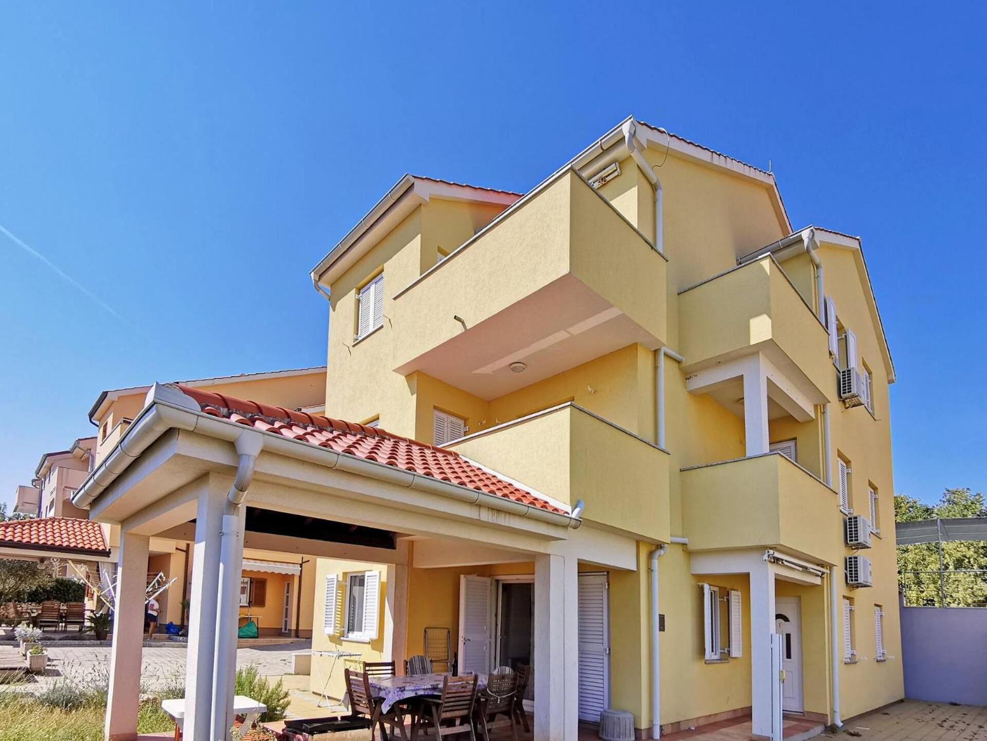 Apartments Pinta De Sol Cizici Exterior photo