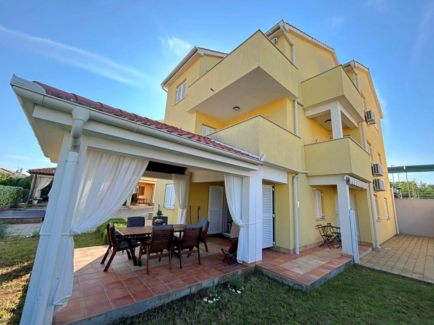 Apartments Pinta De Sol Cizici Exterior photo